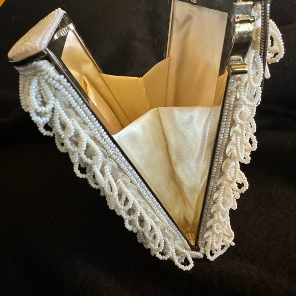 Frances Hirsch beaded handbag - Picture 2 of 3